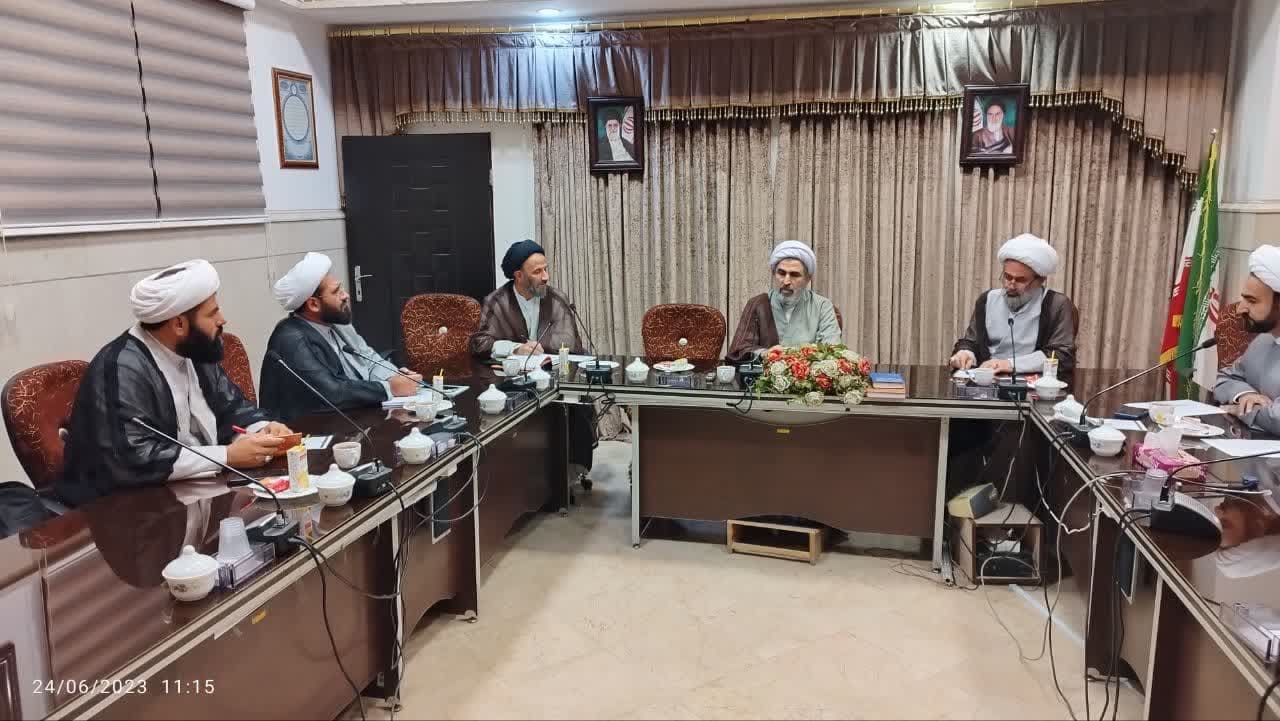 جلسه اعضای کمیسیون تحقیقات علمی مجمع نمایندگان طلاب با معاون پژوهش حوزه‌های علمیه