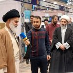 آیت الله حسینی بوشهری از نمایشگاه دستاوردهای علمی بازدید کرد + عکس