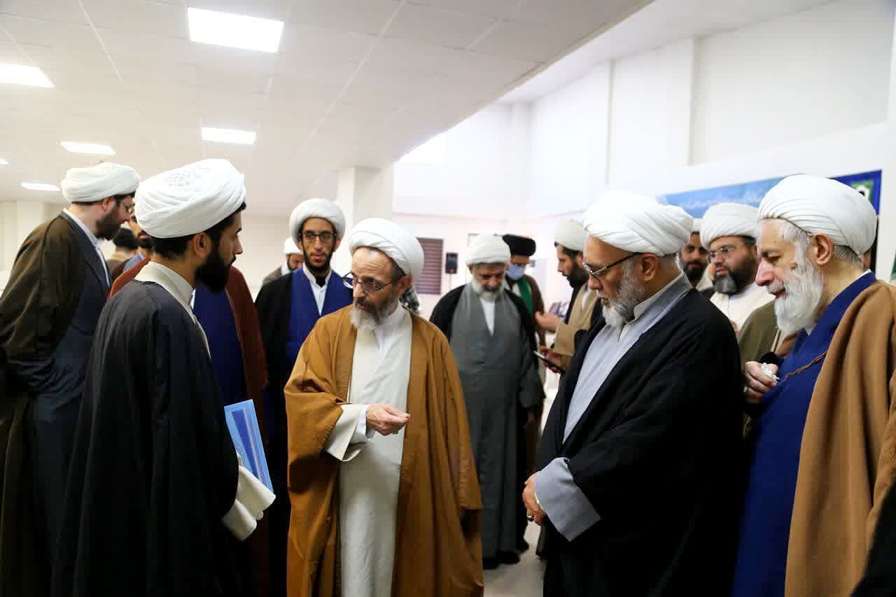 نشست علمی با موضوع تطورات و رویکردها در تولید علوم انسانی اسلامی در سده اخیر