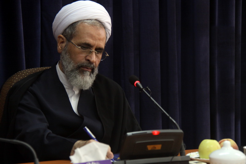 پیام مدیر حوزه های علمیه حضرت آیت الله اعرافی دامت برکاته به مناسبت هفته پژوهش