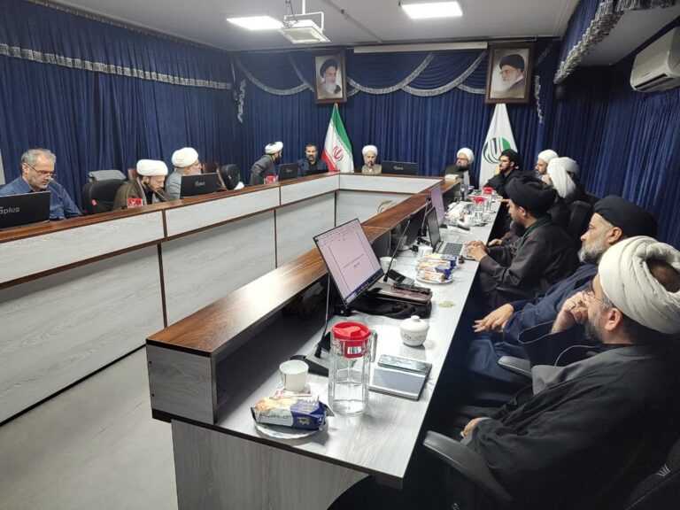 برگزاری نشست هماندیشی معاونت پژوهش حوزه های علمیه با مدیران مدارس استان سیستان و بلوچستان